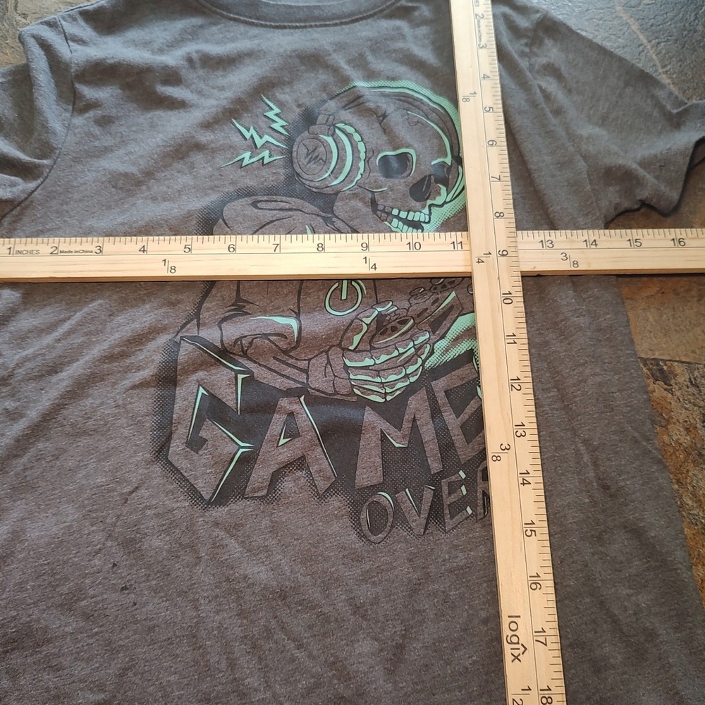 Cat & Jack Graphic Tee Kids Size M 8 Gray Excellent Gamer Skeleton Game Over